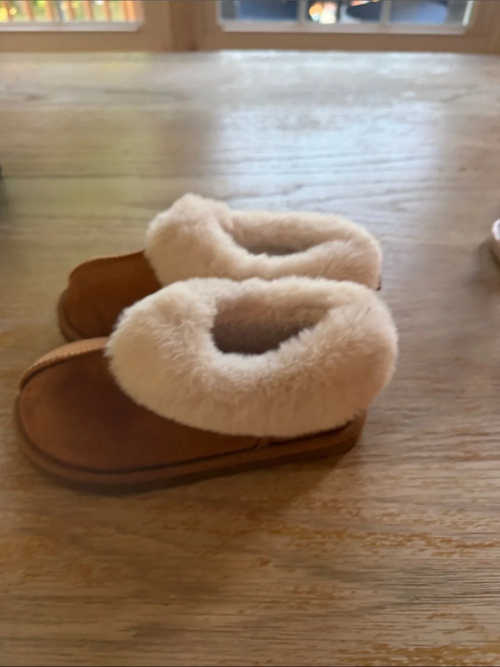 wonder nation Kids Chestnut Slip-On Faux-Shearling Cuff Slippers